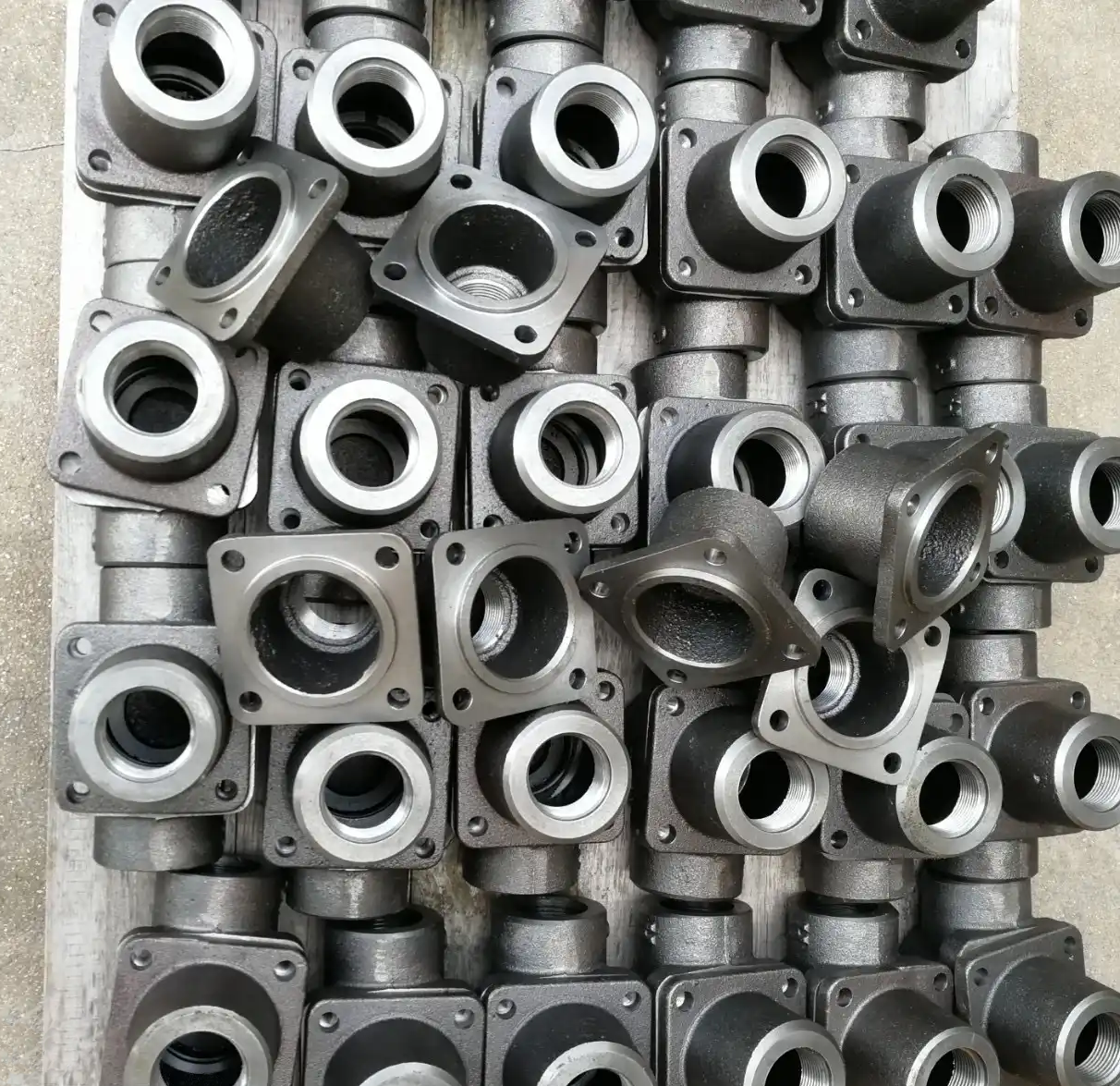 Custom castings, custom metal castings, precision cast parts, industrial castings, gray iron castings, ductile iron castings, steel casting, investment casting, sand casting, ductile iron castings, aluminum casting, cast metal parts, die casting, precision metal castings, custom metal casting, automated casting, lost foam casting, shell mold casting, China casting manufacturer, casting manufacturer in China, custom cast parts manufacturer, casting parts supplier, metal casting supplier, ductile iron casting manufacturer, custom ductile iron castings, ductile iron castings in China, custom cast parts in China, metal casting services.